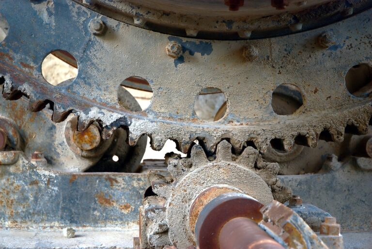 metal gears mechanism