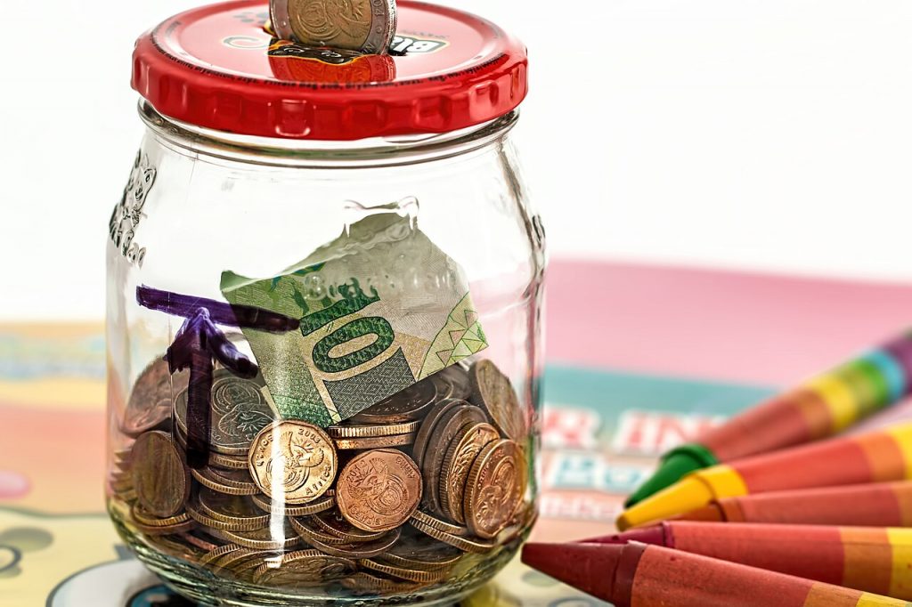 piggy bank savings (foto: stevepb / CC0, Wikimedia Commons)
