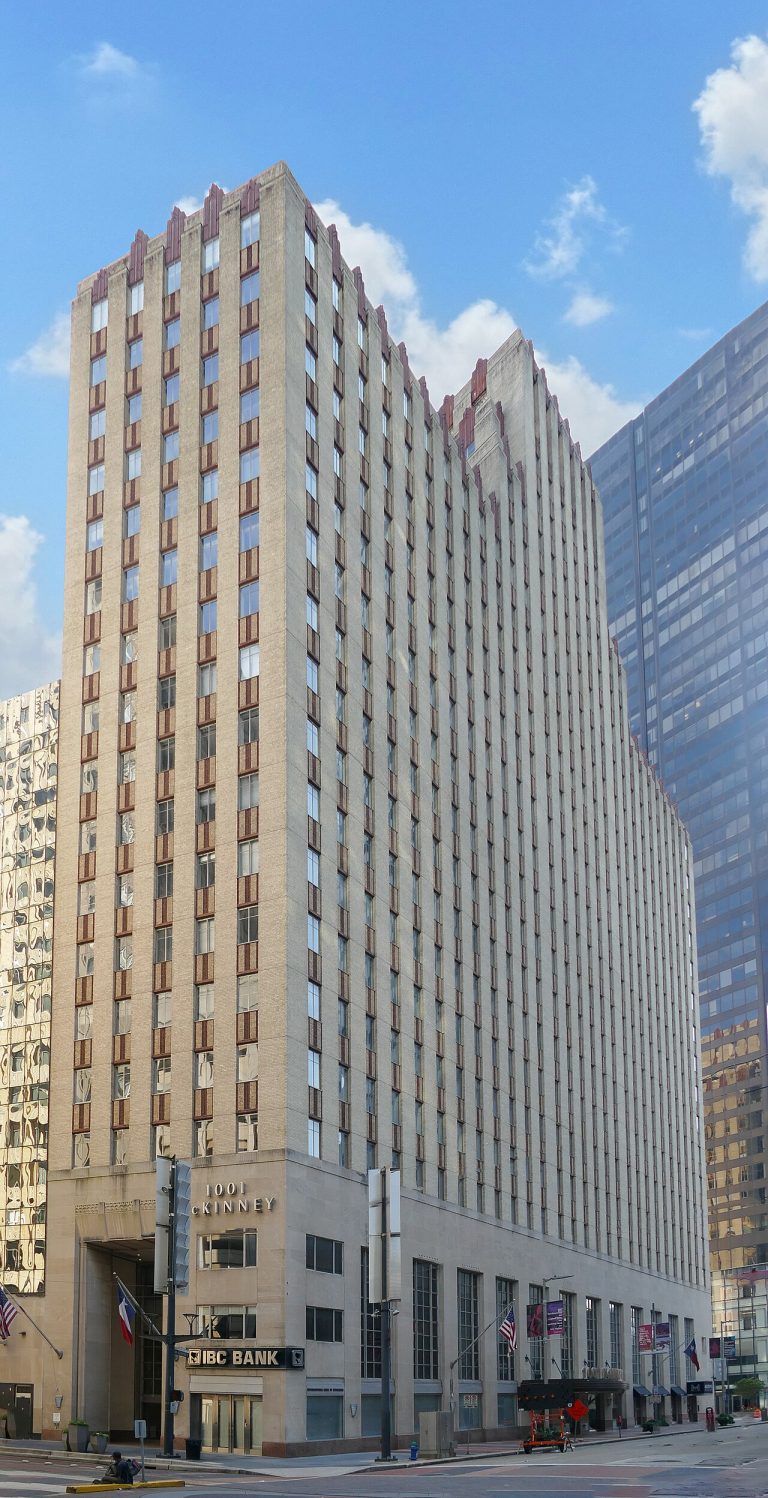 bank building (foto: Jim Evans / CC BY-SA 4.0, Wikimedia Commons)