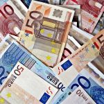 euro banknotes (foto: Images Money / CC BY 2.0, Wikimedia Commons)